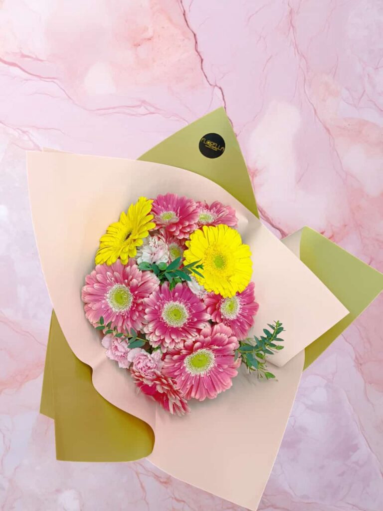 Ramo de gerberas rosas y amarillas — Florella
