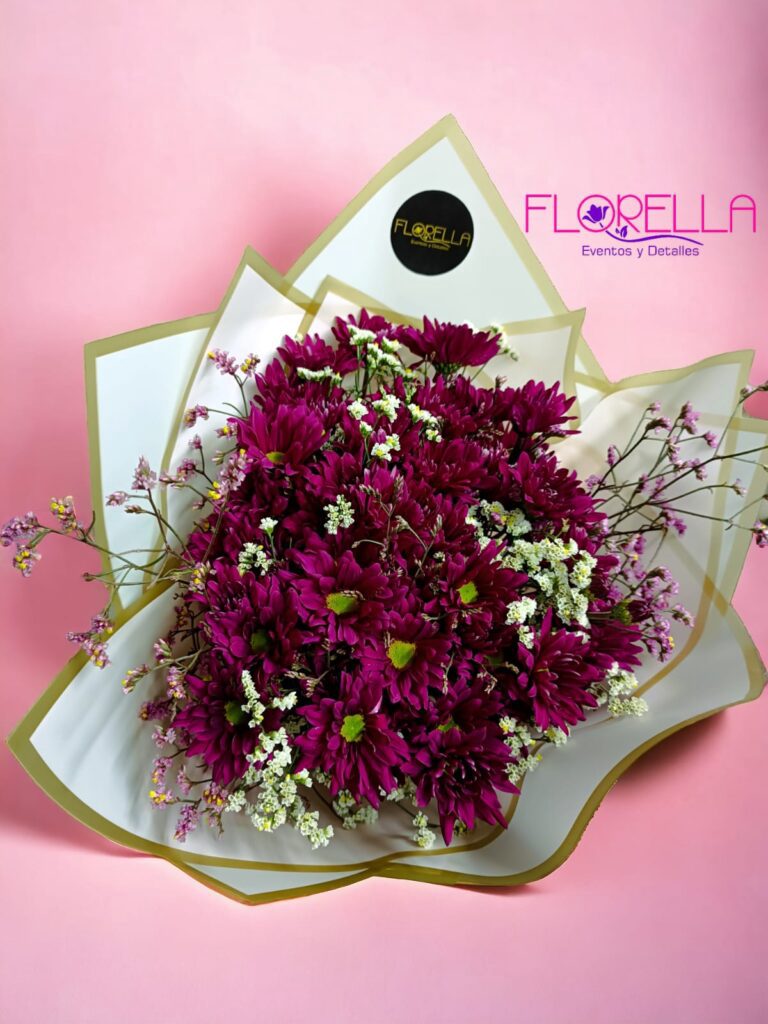 Ramo de crisantemos morados — Florella