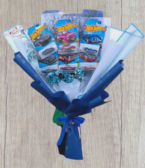 Ramo de carritos Hot Wheels — Florella
