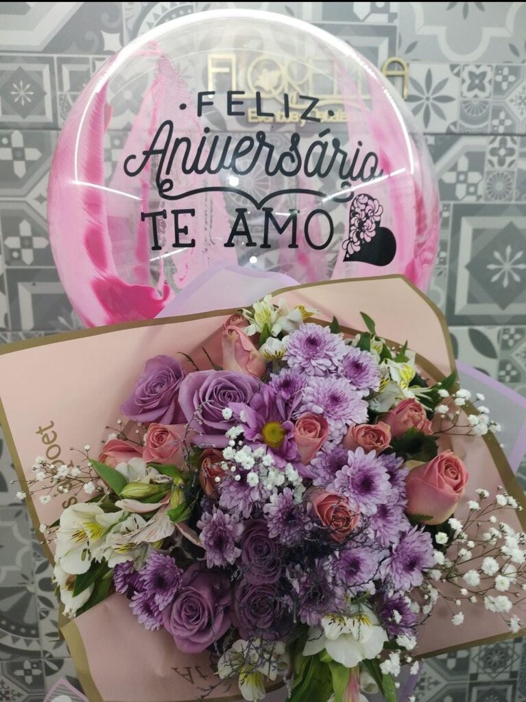 Arreglo floral para enamorados — Florella